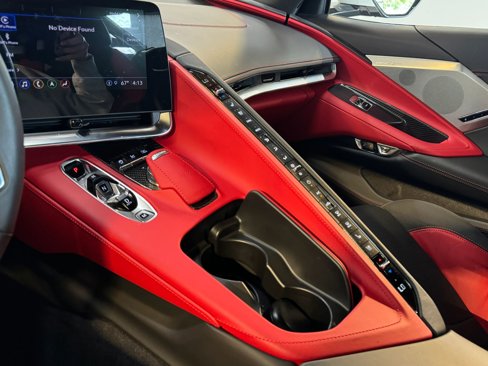 Used 2023 Chevrolet Corvette Stingray Premium Cpe w/ Z51 Performance Package image 26