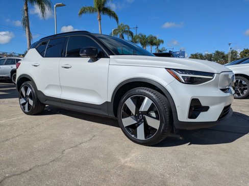 Used 2024 Volvo XC40 Recharge Plus w/ Protection Package Premier image 2