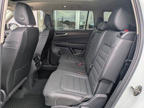New 2025 Volkswagen Atlas SEL image 28