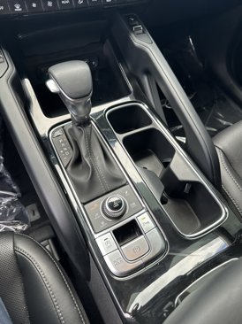 Used 2023 Kia Telluride S image 13