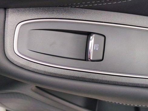 New 2025 Subaru Outback Limited image 37