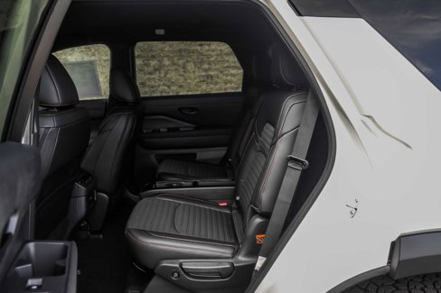 New 2025 Nissan Pathfinder Rock Creek image 9
