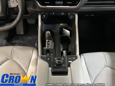 New 2026 Toyota Grand Highlander AWD Hybrid image 34