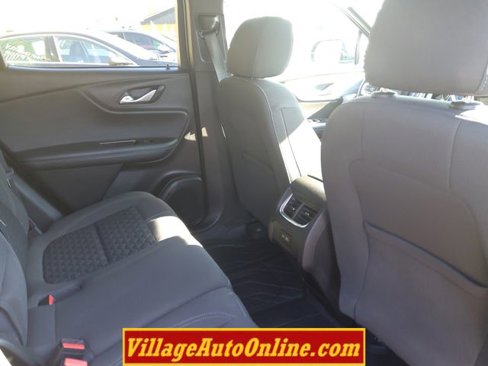 Used 2019 Chevrolet Blazer LT image 32