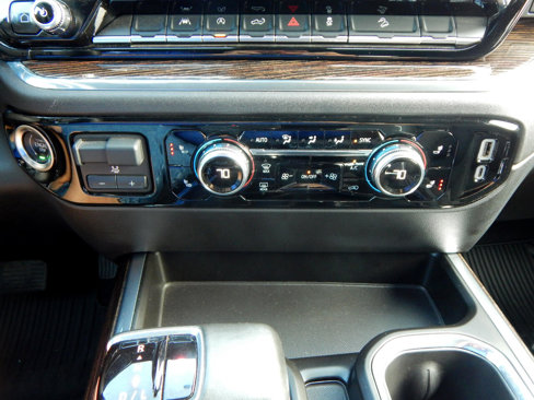 Used 2024 GMC Sierra 1500 Elevation w/ Preferred Package image 11