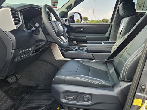 New 2026 Toyota Tundra SR5 image 5