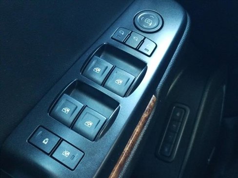 Used 2019 Chevrolet Tahoe Premier image 20