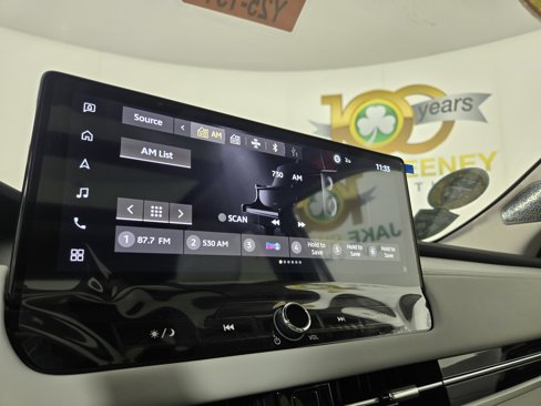 New 2025 Mitsubishi Outlander SE image 19