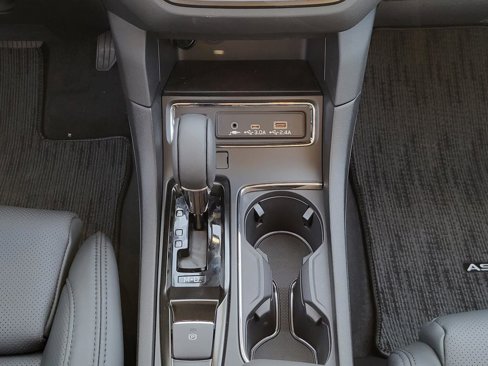 New 2025 Subaru Ascent Bronze Edition image 11
