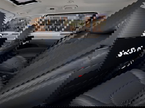 New 2026 Kia Carnival SX Prestige image 18