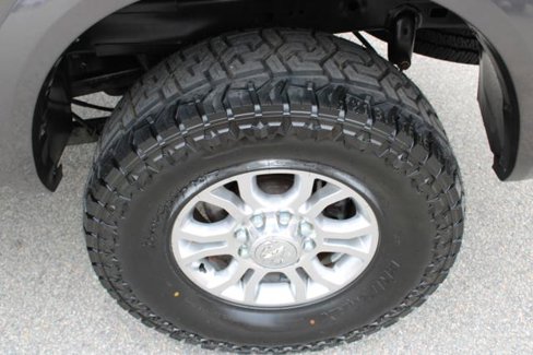 Used 2014 RAM 2500 Laramie w/ Convenience Group image 13