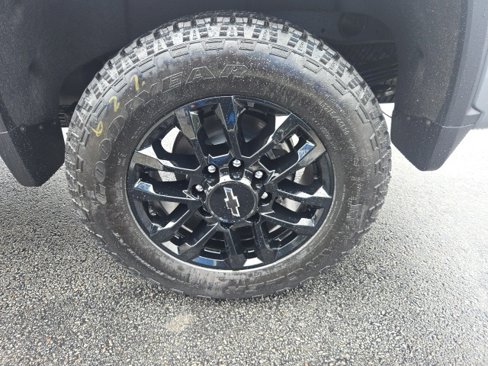 New 2025 Chevrolet Silverado 2500 LT w/ Trail Boss Package image 7