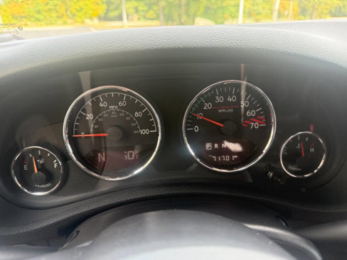 Used 2017 Jeep Wrangler Unlimited Rubicon image 12