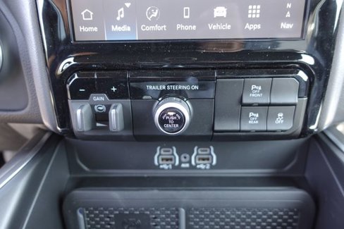 New 2025 RAM 1500 Big Horn image 23