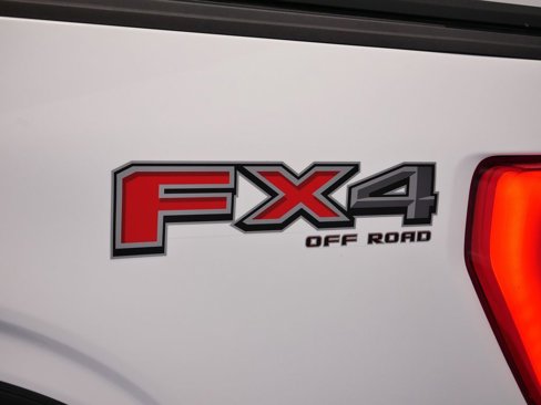 Used 2022 Ford F150 Lariat w/ FX4 Off-Road Package image 14