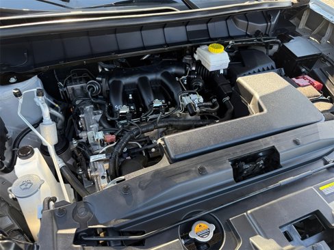 Used 2025 Nissan Pathfinder SV image 22