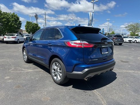 Used 2024 Ford Edge Titanium image 4