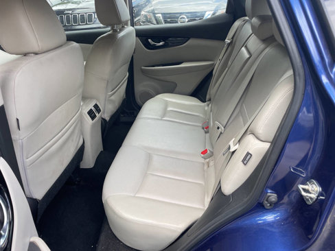 Used 2022 Nissan Rogue Sport SL image 10