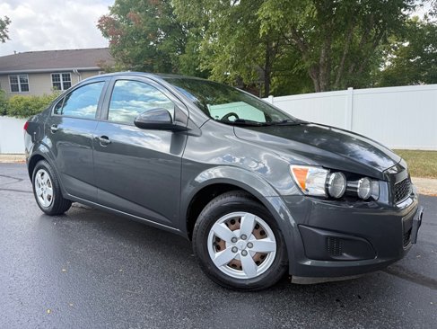 Used 2016 Chevrolet Sonic LS image 1