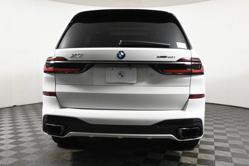 New 2026 BMW X7 xDrive40i w/ Executive Package image 6