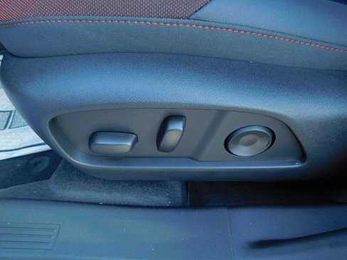 New 2026 Chevrolet Equinox RS image 22