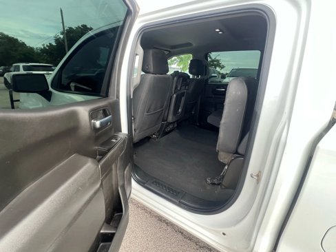 Used 2022 Chevrolet Silverado 1500 LT w/ Safety Package image 17