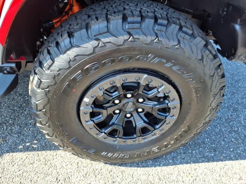 New 2025 Ford Bronco Raptor image 8
