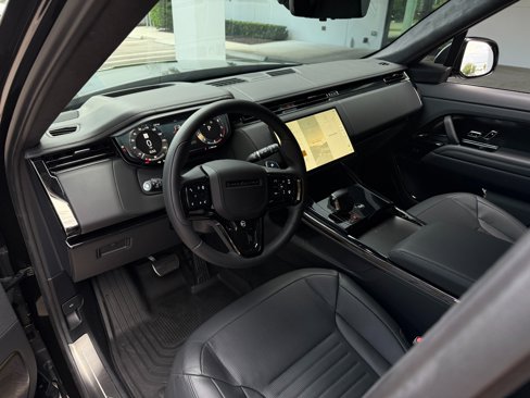 Used 2024 Land Rover Range Rover Sport image 20