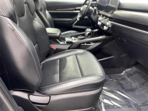 Used 2025 Kia Telluride S image 48
