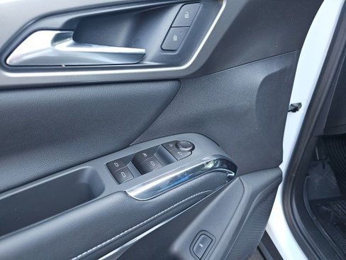 New 2026 Chevrolet Traverse LT w/ Sun and Wheel Package image 19