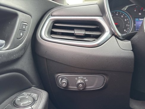Used 2019 Chevrolet Equinox LT image 21