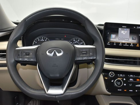 Certified 2025 INFINITI QX60 Pure image 31