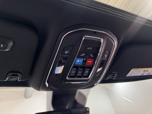 Used 2024 Jeep Wagoneer Series II w/ Convenience Group I image 87