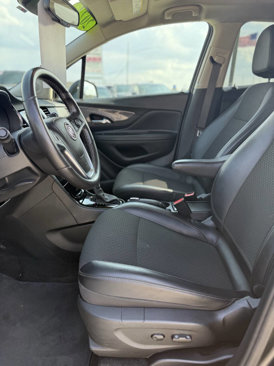Used 2022 Buick Encore Preferred image 9