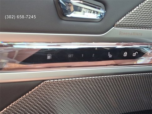New 2026 BMW 750e xDrive w/ Premium Package image 19