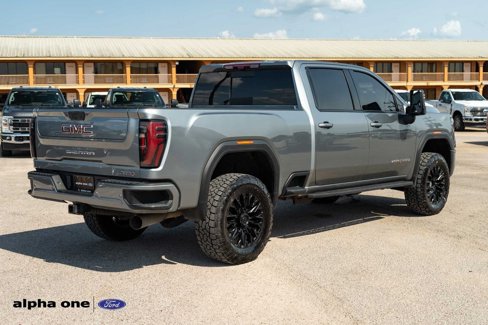 Used 2024 GMC Sierra 2500 AT4 w/ AT4 Premium Plus Package image 6