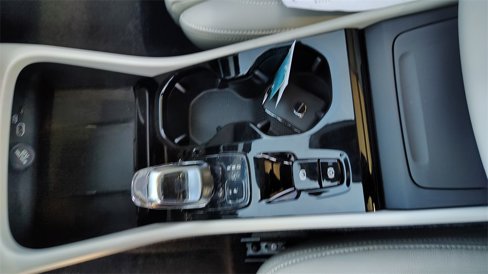 New 2026 Volvo XC40 B5 Plus w/ Climate Package image 22