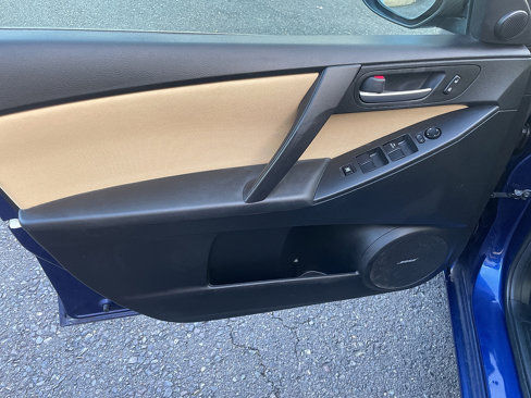 Used 2012 MAZDA MAZDA3 i Touring image 26