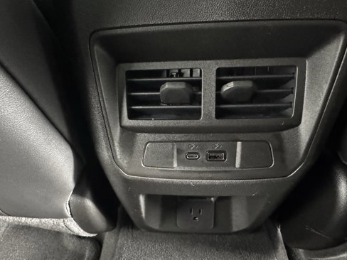 New 2025 Chevrolet Colorado LT w/ LT Convenience Package image 36