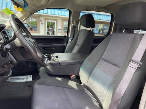 Used 2013 Chevrolet Silverado 1500 LT image 19