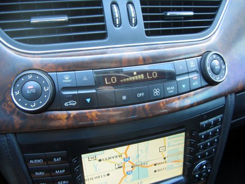 Used 2006 Mercedes-Benz CLS 500 image 12