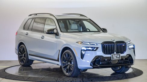 New 2026 BMW X7 M60i image 6