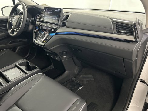 New 2026 Honda Odyssey Touring image 30