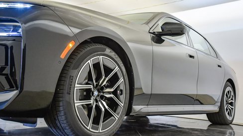 New 2026 BMW 760i xDrive w/ Executive Package image 10