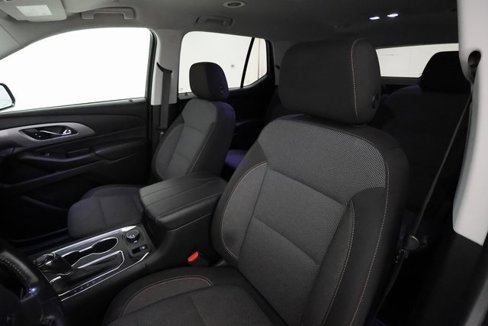 Used 2019 Chevrolet Traverse LT image 12
