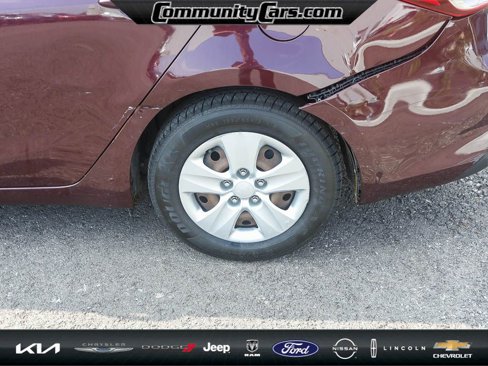 Used 2018 Kia Forte LX w/ LX Rear Camera Package image 4