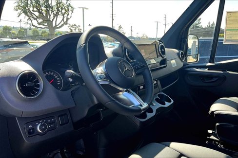 New 2025 Mercedes-Benz Sprinter 2500 image 8