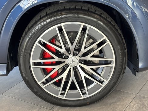 New 2026 Mercedes-Benz GLE 63 AMG S image 38