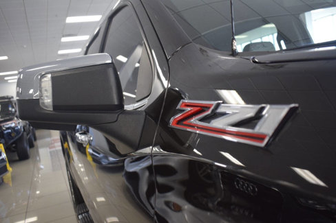 Used 2019 Chevrolet Silverado 1500 LTZ w/ LTZ Premium Package image 6