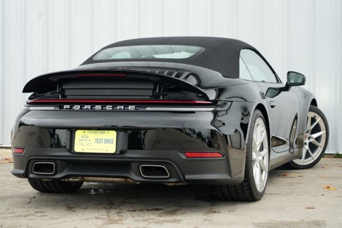 Used 2025 Porsche 911 Carrera image 5